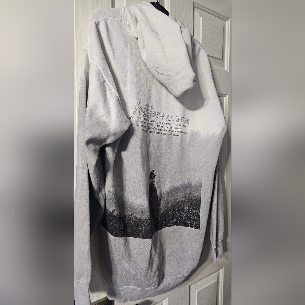 Taylor swift folklore hoodie - Picture 4 of 5